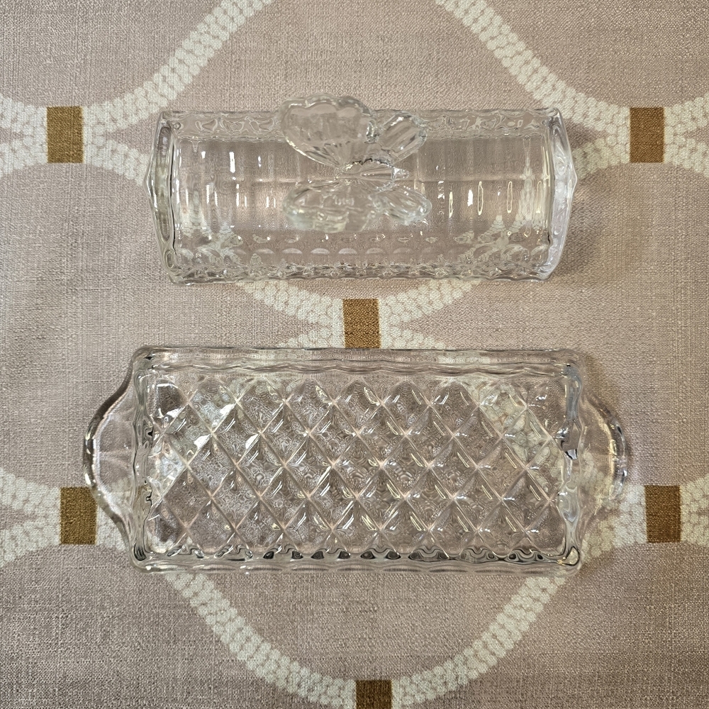 Vintage Clear Crystal Glass Butter Dish with Butterfly Handle on Lid - Picture 11 of 12